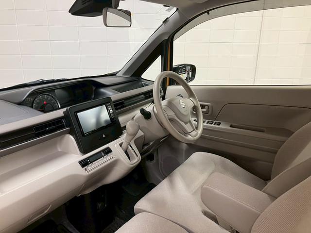 お客様のカーライフをサポートさせて頂きます。販売だけではなく整備も併設した大型のサービス工場で熟練のサービススタッフがサポートさせていただきます。お任せ下さい！【無料通話００７８－６０４２－７７３０】