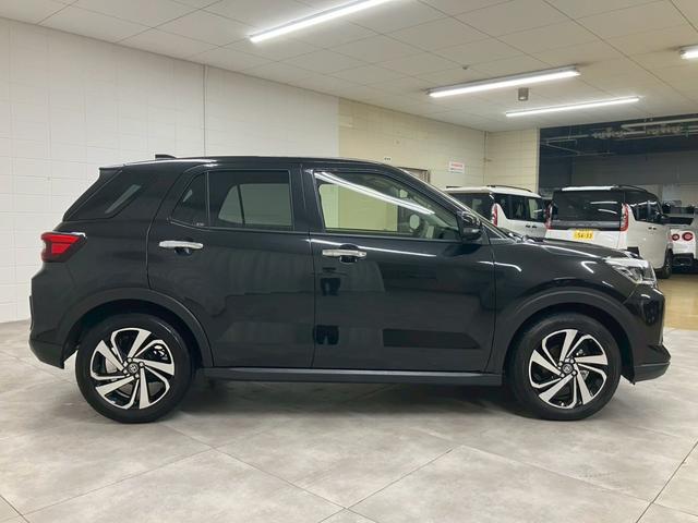 当店は、東京海上日動保険、大同火災の代理店です。任意保険もお客様に合ったプランをご提案させて頂きます。【無料通話００７８－６０４２－７７３０】