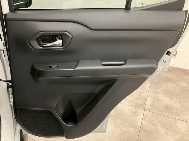 当店は、東京海上日動保険、大同火災の代理店です。任意保険もお客様に合ったプランをご提案させて頂きます。【無料通話００７８－６０４２－７７３０】