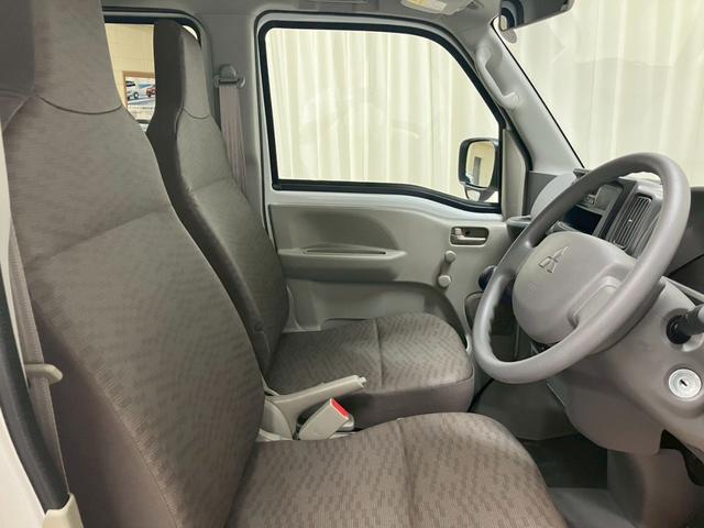 この度は当店の在庫車をご覧いただき誠に有難うございます。お問合せは正規ディーラー琉球三菱クリーンカー琉球　無料電話　”　００７８－６０４２－７７３０　”　（携帯可）までお気軽にお問合せ下さい♪