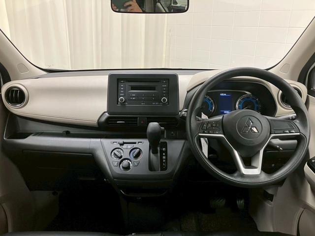 弊社全車両プロの査定士による査定・鑑定書付きで御座います。また、事故車や修復歴車などの取り扱いは１台もございませんのでご安心くださいませ！　【無料通話００７８－６０４２－７７３０】