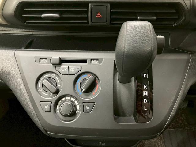 弊社全車両プロの査定士による査定・鑑定書付きで御座います。また、事故車や修復歴車などの取り扱いは１台もございませんのでご安心くださいませ！　【無料通話００７８－６０４２－７７３０】