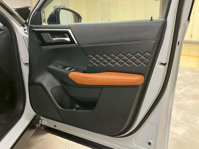 当店は、東京海上日動保険、大同火災の代理店です。任意保険もお客様に合ったプランをご提案させて頂きます。【無料通話００７８－６０４２－７７３０】