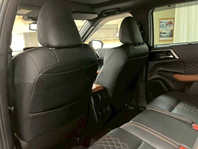 当店は、東京海上日動保険、大同火災の代理店です。任意保険もお客様に合ったプランをご提案させて頂きます。【無料通話００７８－６０４２－７７３０】