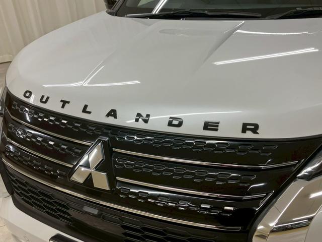 ディーラーならではの安心感、県内最大級２０レーンの自社指定サービス工場完備。熟練のサービススタッフが購入後も長いお付き合いをお客様のお車をサポート致します！【無料通話００７８－６０４２－７７３０】