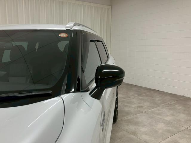 弊社全車両プロの査定士による査定・鑑定書付きで御座います。また、事故車や修復歴車などの取り扱いは１台もございませんのでご安心くださいませ！　【無料通話００７８－６０４２－７７３０】