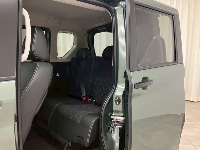 弊社全車両プロの査定士による査定・鑑定書付きで御座います。また、事故車や修復歴車などの取り扱いは１台もございませんのでご安心くださいませ！　【無料通話００７８－６０４２－７７３０】