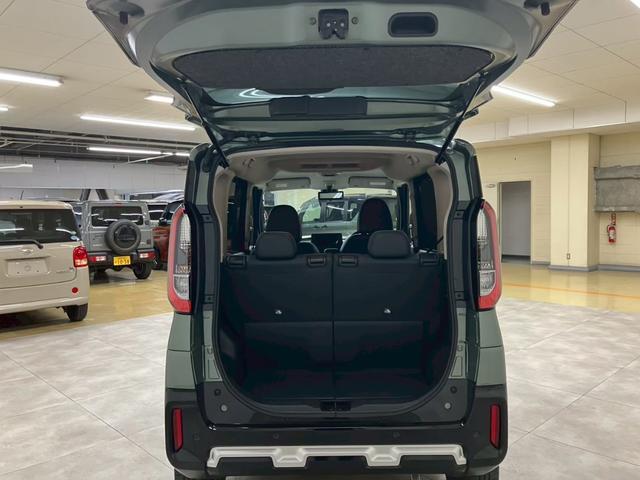 広々とした駐車場をご用意してお待ちしております。展示場には豊富な在庫をご用意。メーカー問わず比較していただけます。【無料通話００７８－６０４２－７７３０】