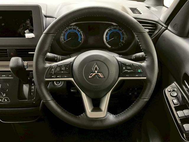 弊社は鈑金工場も併設！おくるまを綺麗な状態でカーライフも安心！ぶつけっちゃった！事故にあってしまった際も迅速対応が可能です！【無料通話００７８－６０４２－７７３０】