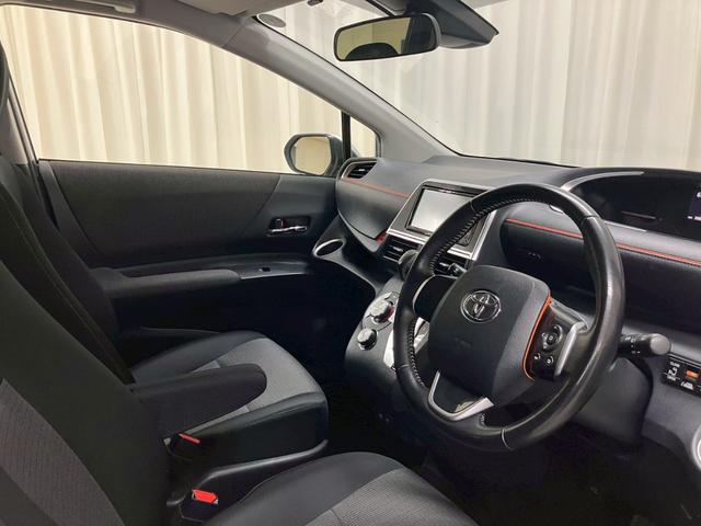 当店は、東京海上日動保険、大同火災の代理店です。任意保険もお客様に合ったプランをご提案させて頂きます。【無料通話００７８－６０４２－７７３０】