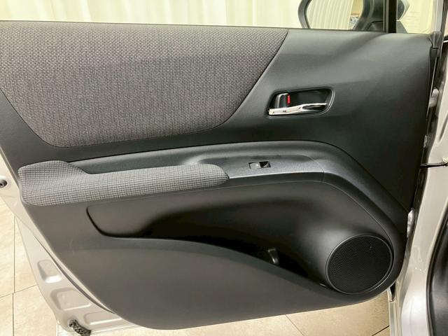 お客様のカーライフをサポートさせて頂きます。販売だけではなく整備も併設した大型のサービス工場で熟練のサービススタッフがサポートさせていただきます。お任せ下さい！【無料通話００７８－６０４２－７７３０】