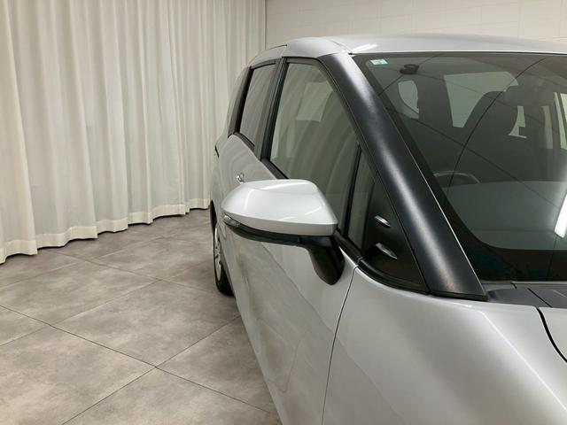 弊社全車両プロの査定士による査定・鑑定書付きで御座います。また、事故車や修復歴車などの取り扱いは１台もございませんのでご安心くださいませ！　【無料通話００７８－６０４２－７７３０】