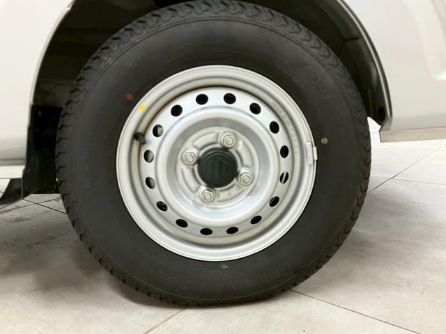 キャリイトラック KX ・本土仕入・5速MT・走行10990km・三菱認定中古車・社外ナビ・地デジTV・Bluetooth対応・ETC・衝突被害軽減ブレーキ・エアコン・パワステ・荷台マット(25枚目)