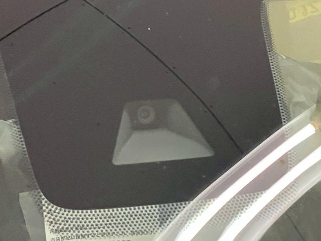 弊社は鈑金工場も併設！おくるまを綺麗な状態でカーライフも安心！ぶつけっちゃった！事故にあってしまった際も迅速対応が可能です！【無料通話００７８－６０４２－７７３０】