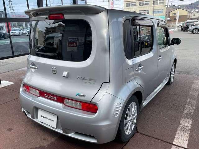 日産 キューブ