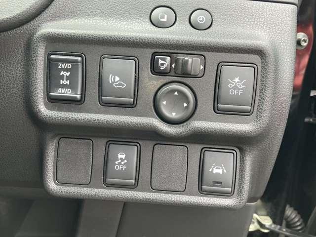 ノート １．２　ｅ－ＰＯＷＥＲ　Ｘ　ＦＯＵＲ　シーギア　４ＷＤ　／純正ナビ／衝突軽減ブレーキ／アラウンドビ（12枚目）