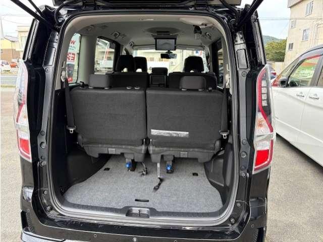 セレナ ハイウェイスターＶ　２．０　ハイウェイスター　Ｖ　４ＷＤ　／純正ナビ／リヤモニター／ドライブレコーダ（14枚目）