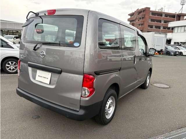 ＮＶ２００バネットバン １．６　ＤＸ　４ＷＤ　／ナビ／ＥＴＣ／（2枚目）