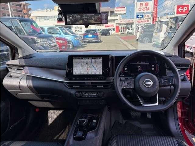 オーラ 1.2 G FOUR レザーエディション 4WD /BOSEサウンドシステム/レザーシート/NISSA(5枚目)