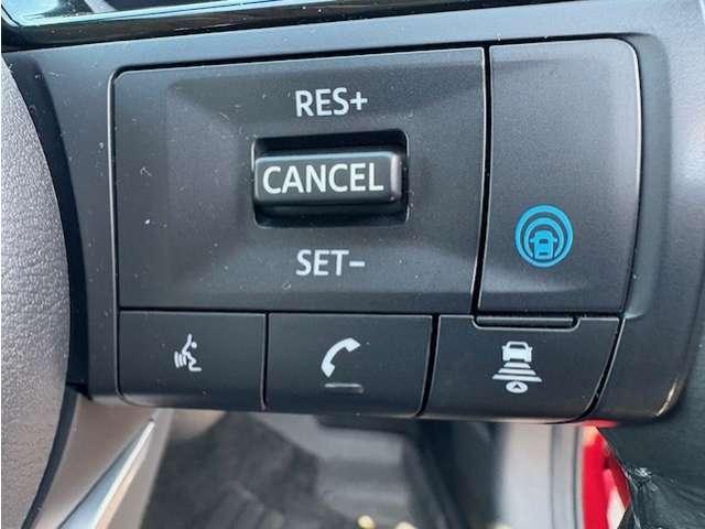 オーラ 1.2 G FOUR レザーエディション 4WD /BOSEサウンドシステム/レザーシート/NISSA(8枚目)