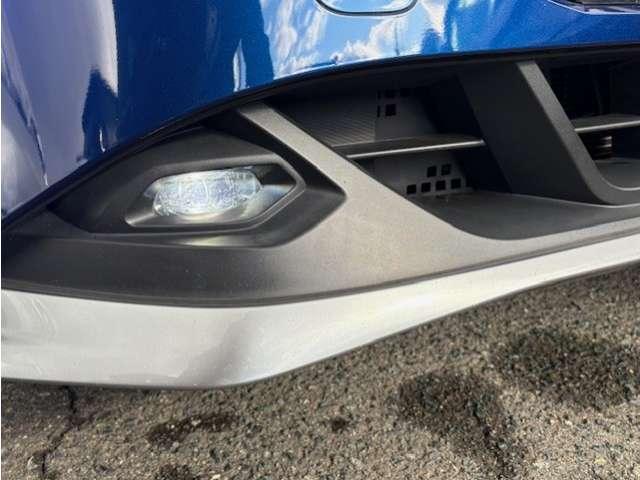 ノート １．２　ＡＵＴＥＣＨ　ＦＯＵＲ　４ＷＤ　／プロパイロット／３６０度カメラ／シートヒータ（28枚目）