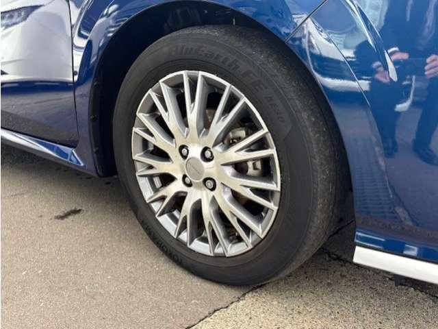 ノート １．２　ＡＵＴＥＣＨ　ＦＯＵＲ　４ＷＤ　／プロパイロット／３６０度カメラ／シートヒータ（29枚目）