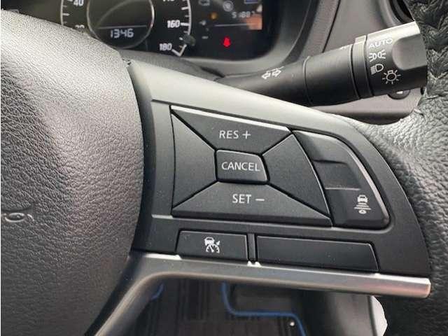 【運転席操作部】運転に役立つ機能ばかり！快適なドライブにしてくれること間違いなし！！