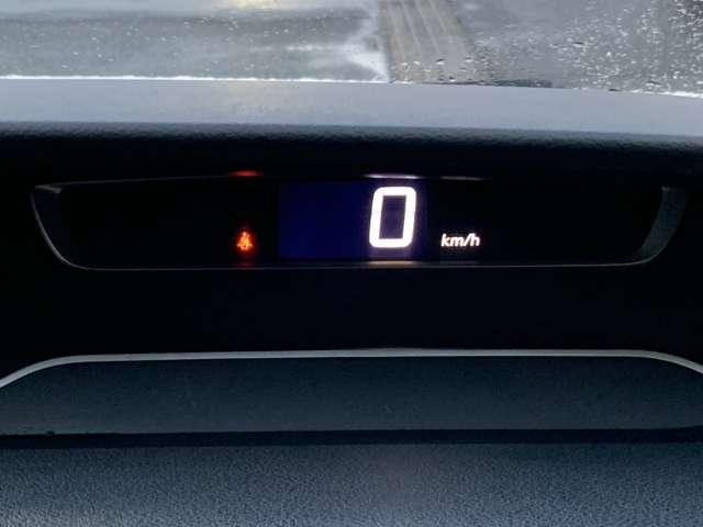 セレナ ２．０　ＸＶ　４ＷＤ　／寒冷地仕様車／３列シート／オートマチックハ（20枚目）