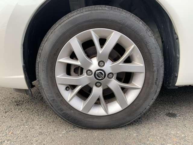 ノート １．２　ｅ－ＰＯＷＥＲ　Ｘ　ＦＯＵＲ　４ＷＤ　／寒冷地仕様車／ドライブレコーダー／衝突被（6枚目）