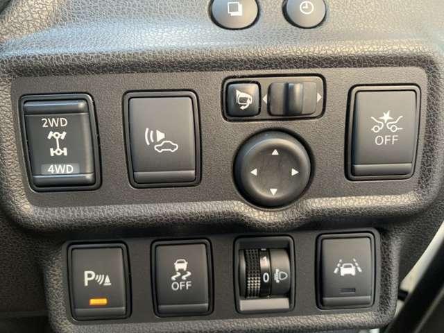 ノート １．２　ｅ－ＰＯＷＥＲ　Ｘ　ＦＯＵＲ　４ＷＤ　／寒冷地仕様車／ドライブレコーダー／衝突被（13枚目）