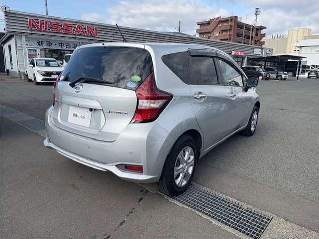 ノート 1.2 e-POWER B FOUR 4WD /ナビ/バックカメラ/衝突被害軽減ブレーキ/(2枚目)