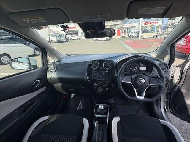 ノート 1.2 e-POWER B FOUR 4WD /ナビ/バックカメラ/衝突被害軽減ブレーキ/(6枚目)