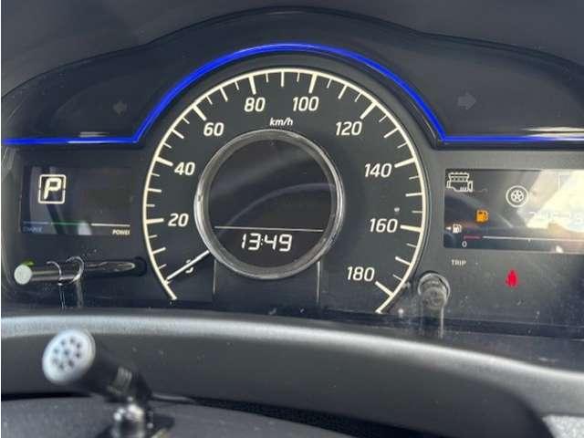 ノート 1.2 e-POWER B FOUR 4WD /ナビ/バックカメラ/衝突被害軽減ブレーキ/(9枚目)