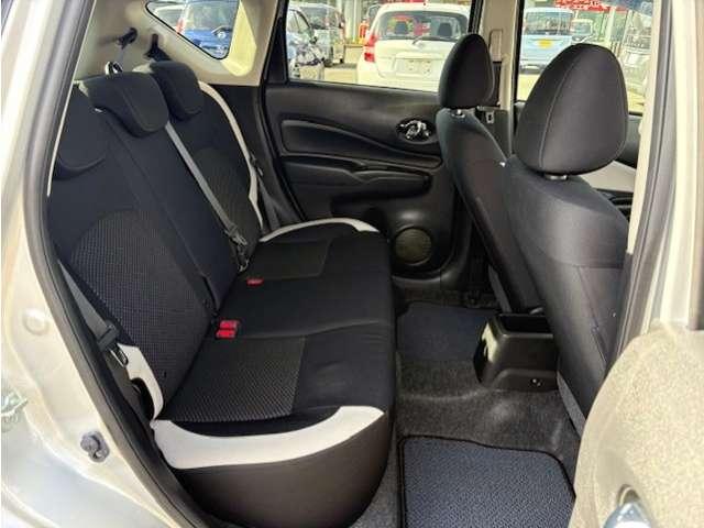 ノート 1.2 e-POWER B FOUR 4WD /ナビ/バックカメラ/衝突被害軽減ブレーキ/(17枚目)