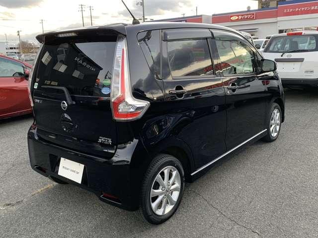 デイズ ６６０　ハイウェイスターＸ　４ＷＤ　／ナビ／３６０°カメラ／ドラレコ／衝突被害軽減（2枚目）