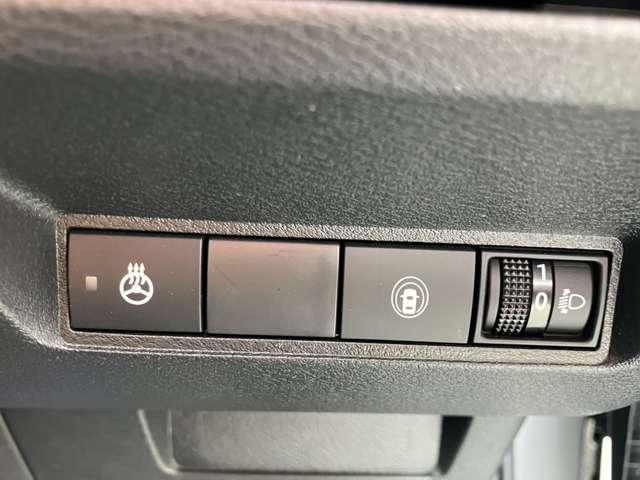 ノート １．２　Ｓ　ＦＯＵＲ　４ＷＤ　／ナビ／全周囲カメラ／ドラレコ／ステアリング（11枚目）