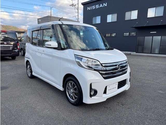 デイズルークス ６６０　ハイウェイスターＸ　Ｖセレクション　４ＷＤ　／ナビ／純正アルミホイール＋夏タイヤ有り／地（4枚目）