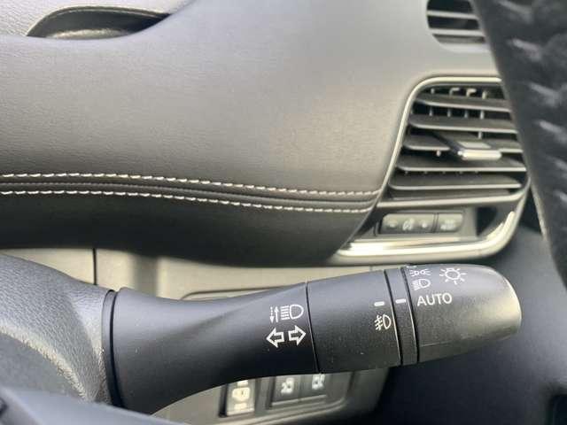 セレナ ハイウェイスター 2.0 ハイウェイスター 4WD /ETC/純正9インチナビ/360°カメラ/ドラレ(12枚目)