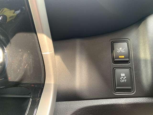 セレナ ハイウェイスター 2.0 ハイウェイスター 4WD /ETC/純正9インチナビ/360°カメラ/ドラレ(17枚目)