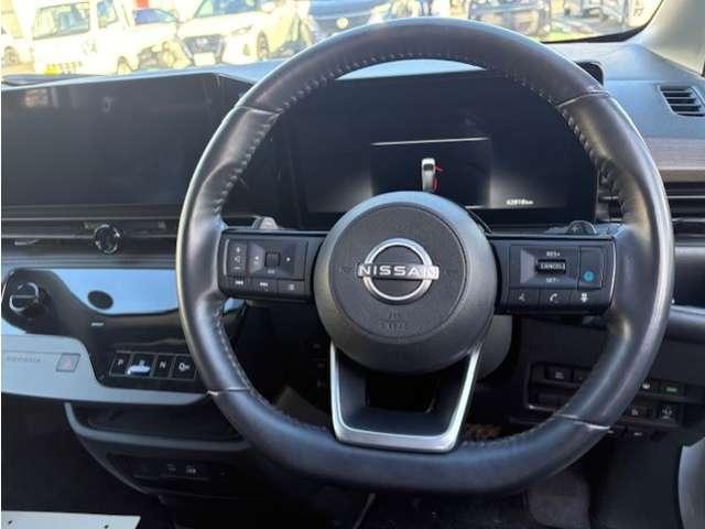 セレナ ハイウェイスターＶ　Ｖセレクション　２．０　ハイウェイスターＶ　Ｖセレクション　４ＷＤ　／両側オートスライドドア／ＥＴＣ２．０／（8枚目）