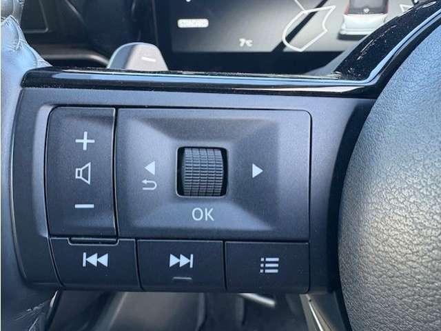 セレナ ハイウェイスターＶ　Ｖセレクション　２．０　ハイウェイスターＶ　Ｖセレクション　４ＷＤ　／両側オートスライドドア／ＥＴＣ２．０／（11枚目）