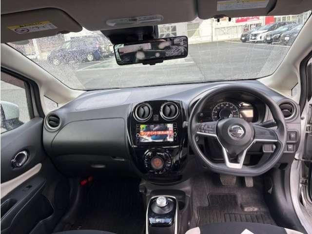 ノート ｅ－パワー　Ｘ　Ｖセレクション　１．２　ｅ－ＰＯＷＥＲ　Ｘ　Ｖセレクション　／純正ナビ／アラウンドビューモニター／オー（3枚目）