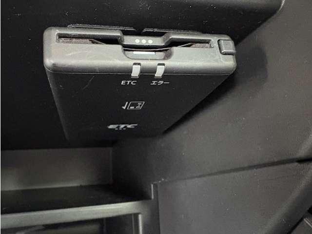 ノート ｅ－パワー　Ｘ　Ｖセレクション　１．２　ｅ－ＰＯＷＥＲ　Ｘ　Ｖセレクション　／純正ナビ／アラウンドビューモニター／オー（15枚目）