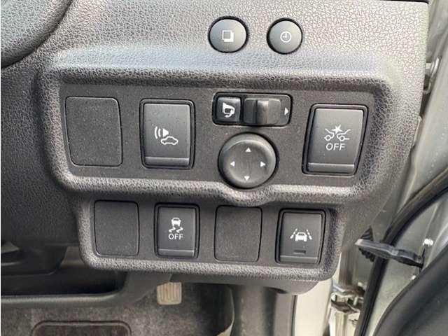 ノート ｅ－パワー　Ｘ　Ｖセレクション　１．２　ｅ－ＰＯＷＥＲ　Ｘ　Ｖセレクション　／純正ナビ／アラウンドビューモニター／オー（20枚目）