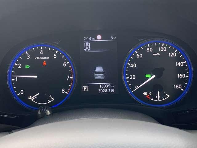 エルグランド ２．５　２５０ハイウェイスターＳ　アーバンクロム　４ＷＤ（13枚目）