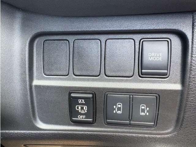 セレナ e-パワー ハイウェイスターV /社外ナビ/360°カメラ/両側オートスライド(20枚目)