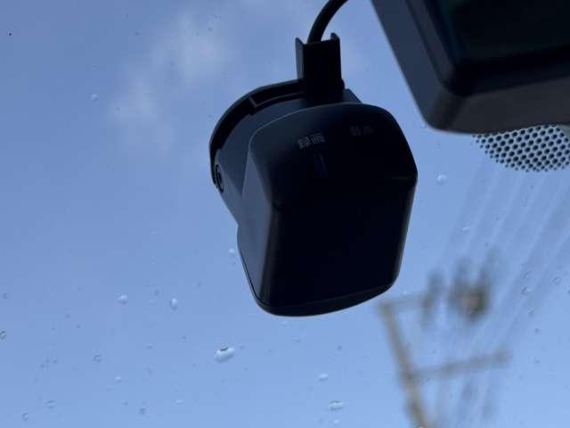 �y�h���C�u���R�[�_�[�z���Ԃɍ��킹��������������Ƙ^��^���������܂��B�^�]�ɍۂ��Ẵg���u���⎖�̂Ȃǂ̉f������������Ƙ^���^�悢�����܂��B