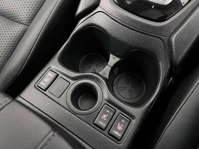 エクストレイル ２．０　２０Ｘｉ　２列車　ドラレコ　ＥＴＣ　シートヒーター　電動シート（11枚目）