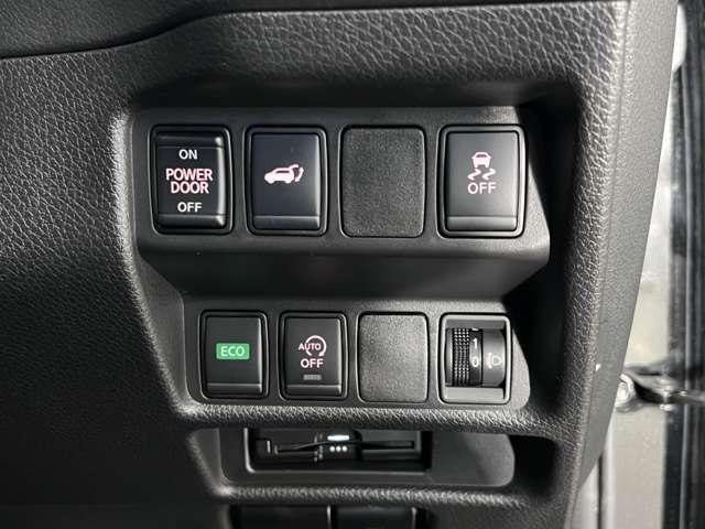 エクストレイル ２．０　２０Ｘｉ　２列車　ドラレコ　ＥＴＣ　シートヒーター　電動シート（13枚目）