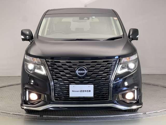 エルグランド 2.5 250ハイウェイスターS アーバンクロム 前後ドラレコ ETC 全周囲カメラ 電動リアゲ(4枚目)